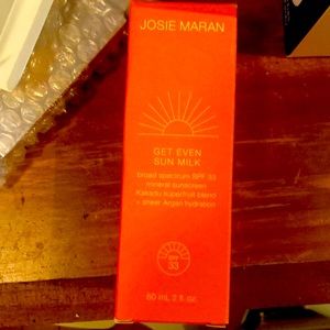 JOSIE MARAN  GET EVEN WITH SUNMILK SPF 33 FULL SIZED. BRAND NEW.